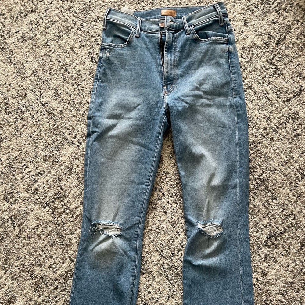 Mother Jeans The Hustler Ankle Fray Thrilling Shots